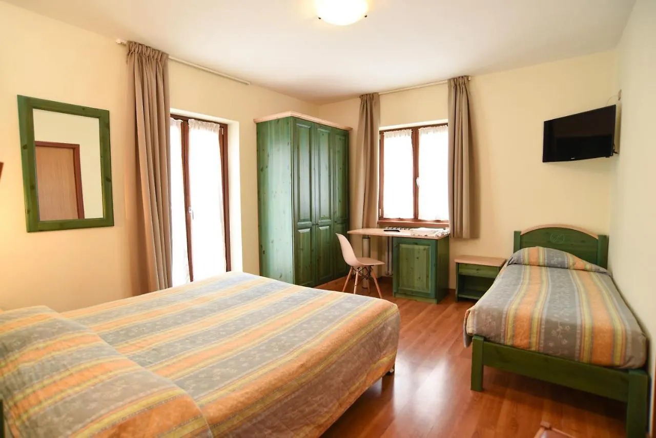 Albergo Bucaneve Pievepelago 3*,