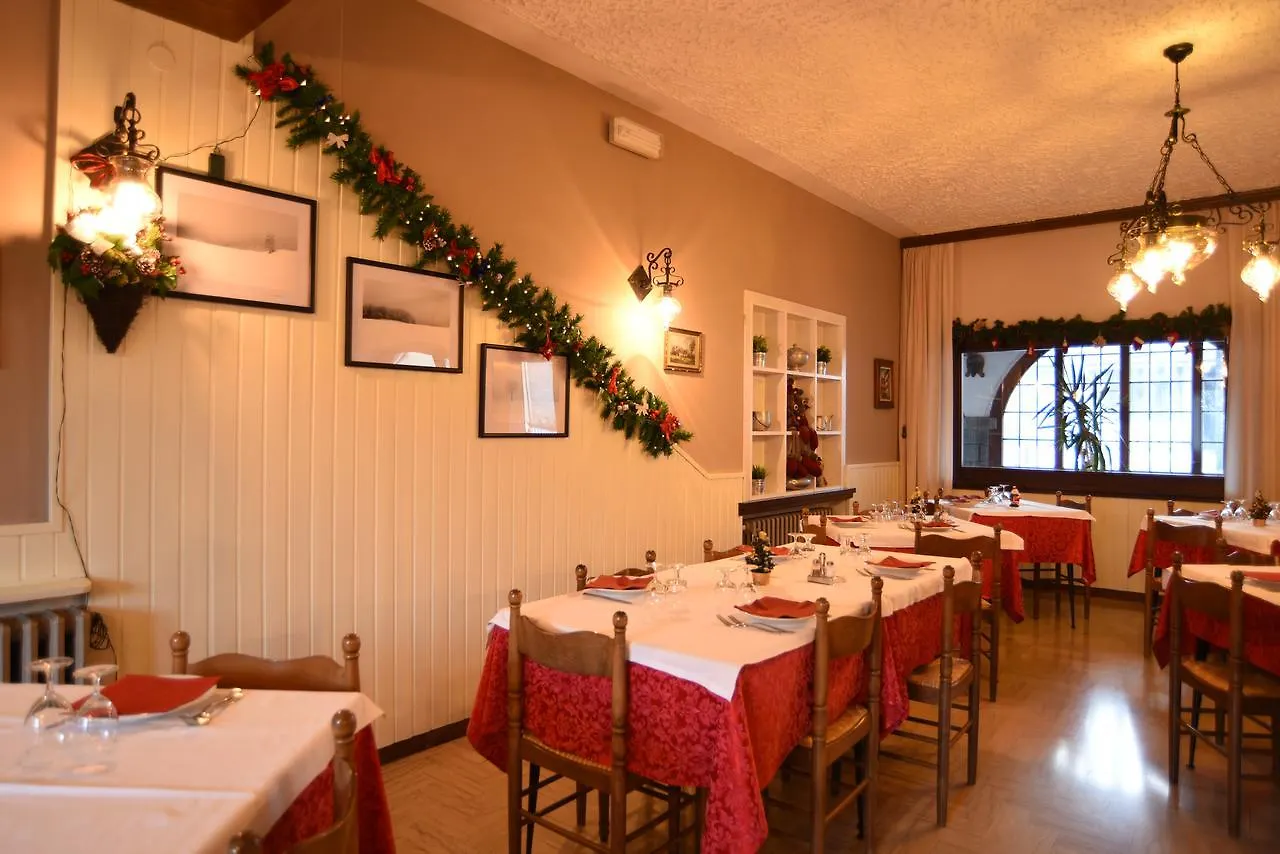 Hotel Albergo Bucaneve Pievepelago